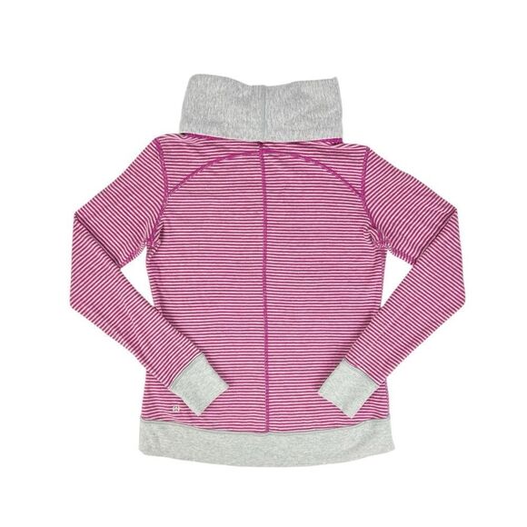 Lululemon In A Cinch Top 6 - Picture 2 of 5